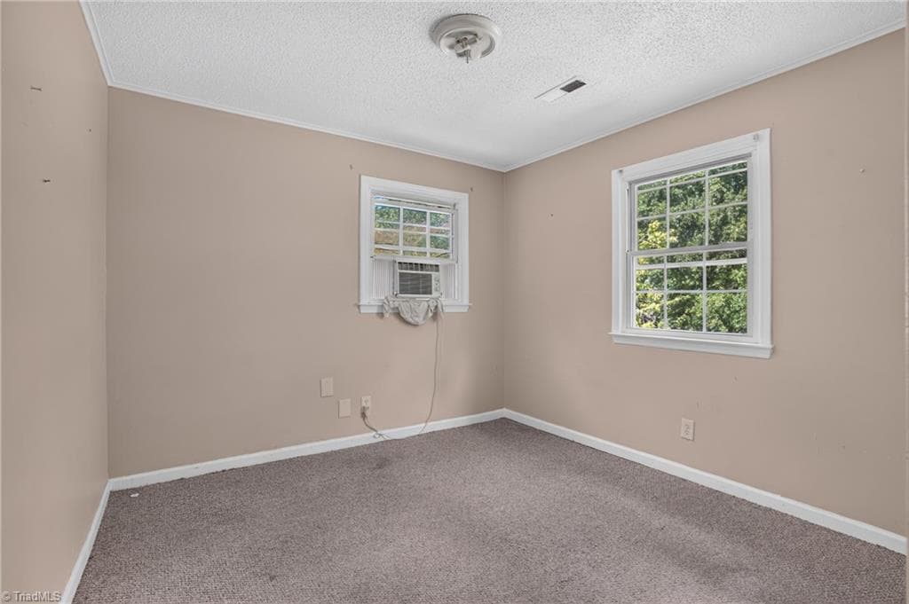 Stick/Site Built at 3207 Delmonte Drive, Greensboro NC 27406, photo 37 of 49