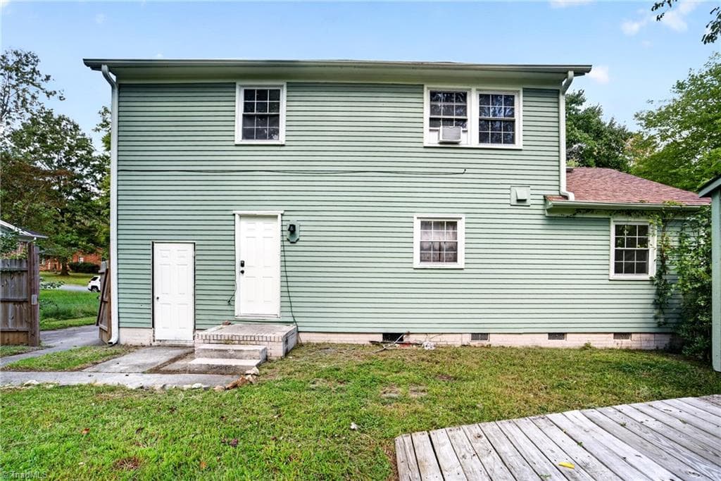 Stick/Site Built at 3207 Delmonte Drive, Greensboro NC 27406, photo 39 of 49