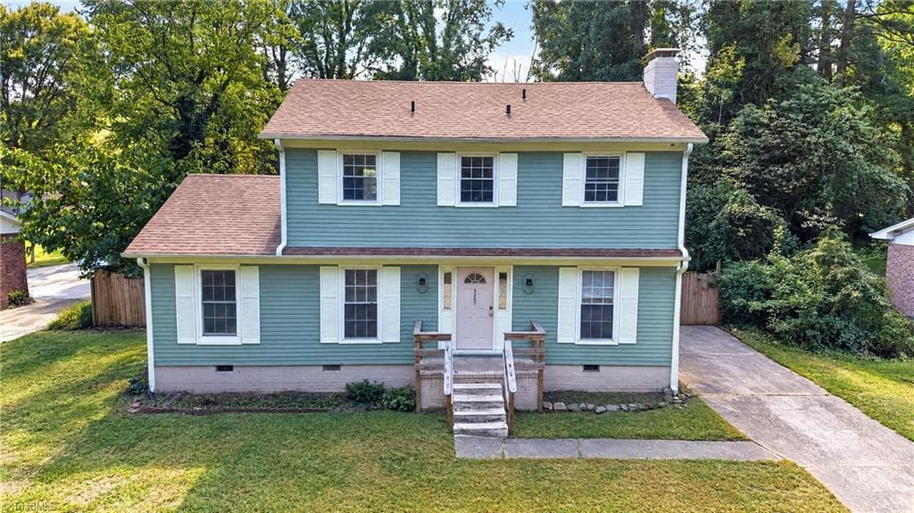 Stick/Site Built at 3207 Delmonte Drive, Greensboro NC 27406, photo 4 of 49