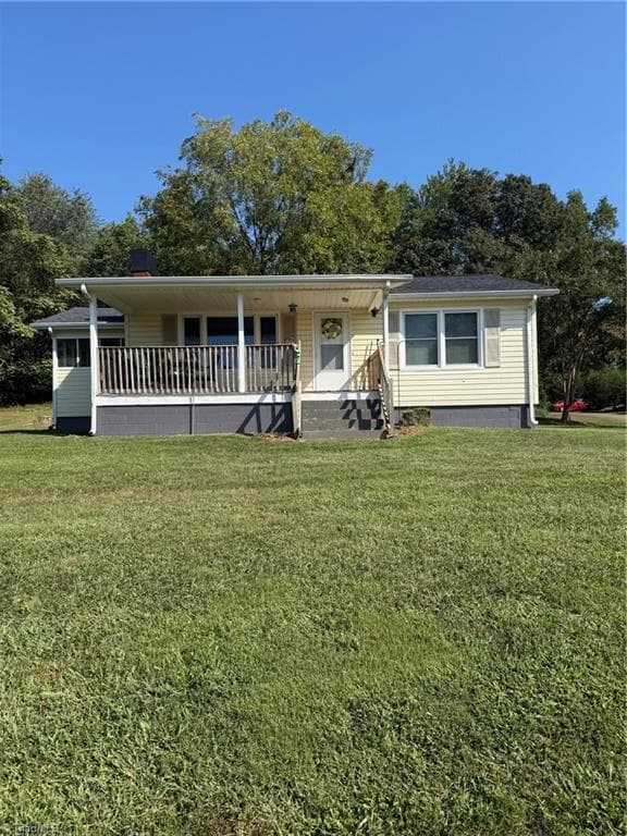Stick/Site Built at 107 Eaton Road, Mount Airy NC 27030, Mount Airy, photo 3 of 14
