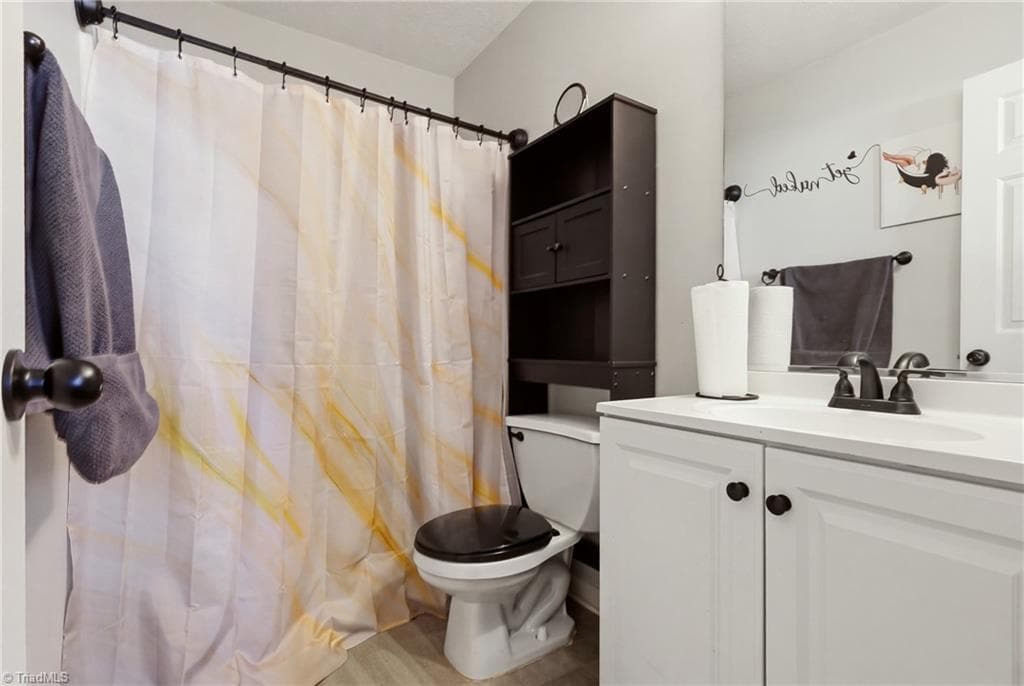 Stick/Site Built at 4413 Bear Ridge Court, Greensboro NC 27406, photo 16 of 25