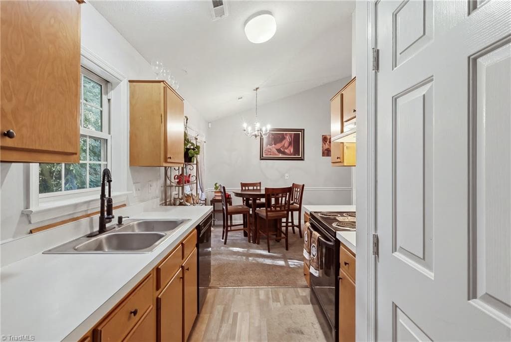 Stick/Site Built at 4413 Bear Ridge Court, Greensboro NC 27406, photo 10 of 25