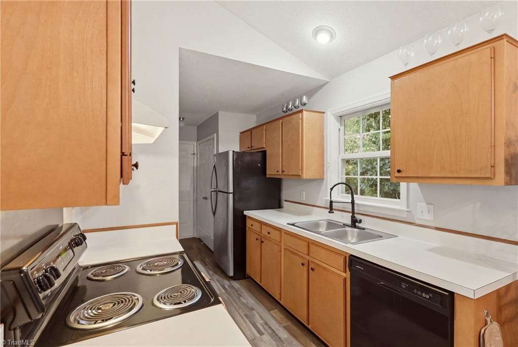 Stick/Site Built at 4413 Bear Ridge Court, Greensboro NC 27406, photo 11 of 25
