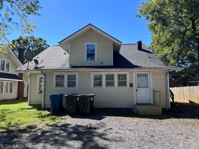 Duplex at 439 2nd Avenue SE, Hickory NC 28602, Hickory, photo 53 of 60