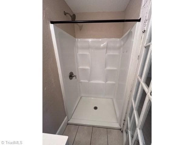 Duplex at 439 2nd Avenue SE, Hickory NC 28602, Hickory, photo 13 of 60