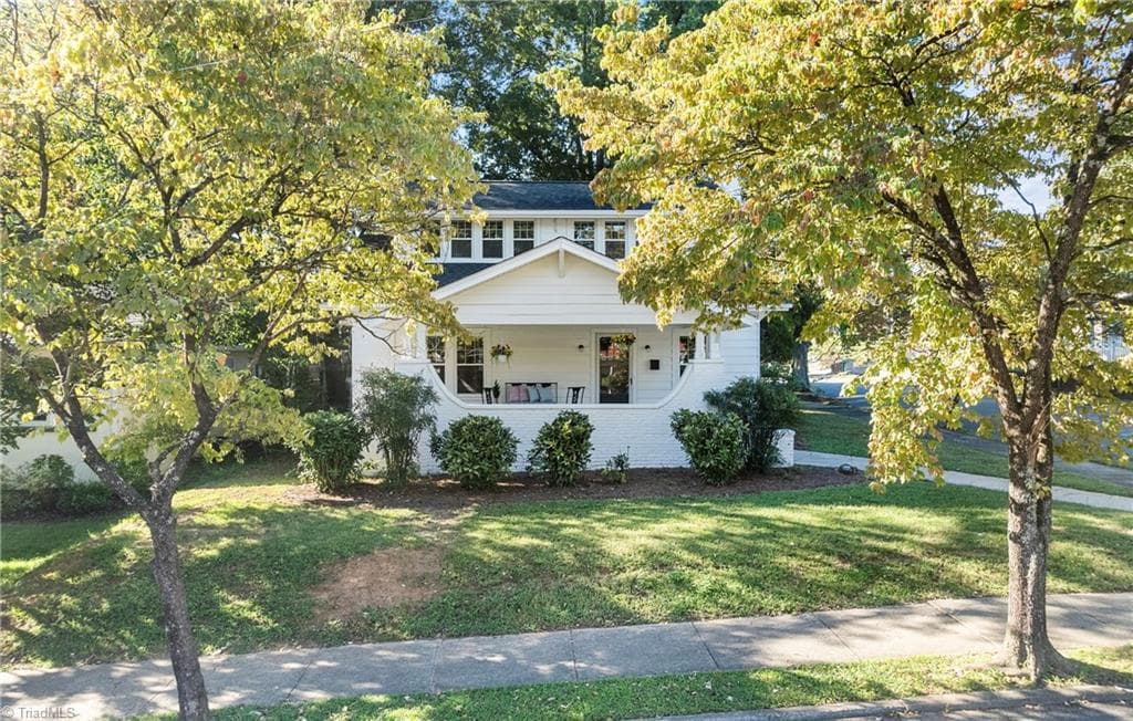 Stick/Site Built at 1720 Elizabeth Avenue, Winston-Salem NC 27103, Winston-Salem, photo 6 of 28