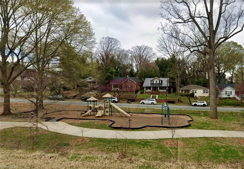 Stick/Site Built at 1720 Elizabeth Avenue, Winston-Salem NC 27103, Winston-Salem, photo 26 of 28