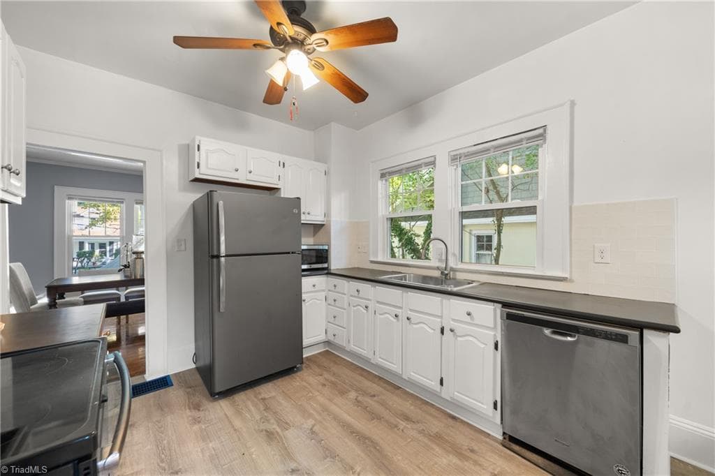 Stick/Site Built at 1720 Elizabeth Avenue, Winston-Salem NC 27103, Winston-Salem, photo 14 of 28