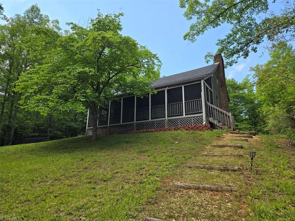 Steps to the Home - 1984 Horseshoe Road, Westfield NC 27053, Westfield