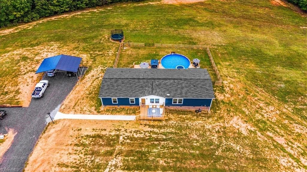 Manufactured Home at 1995 K Fork Road, Madison NC 27025, photo 30 of 33