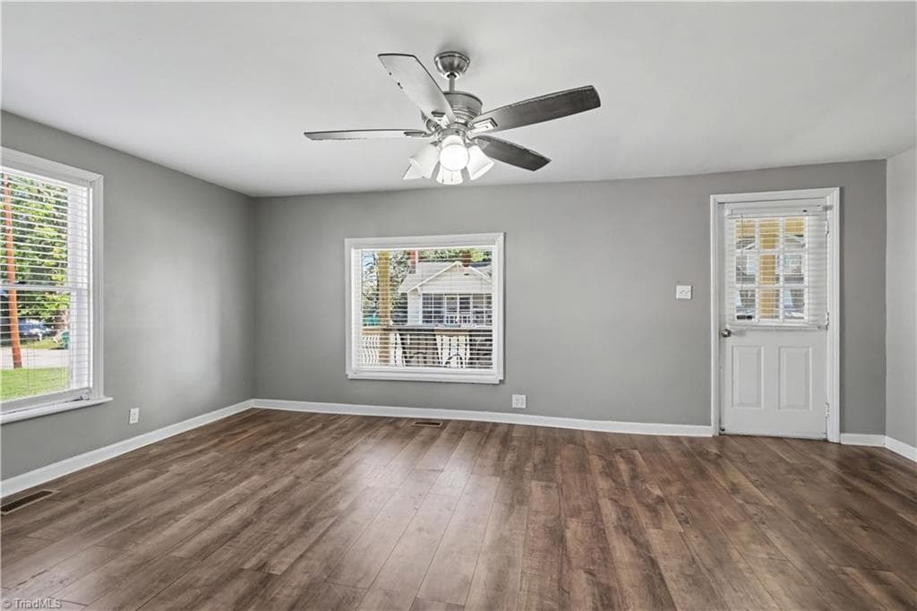 Stick/Site Built at 318 Greer Avenue, High Point NC 27260, High Point, photo 9 of 54