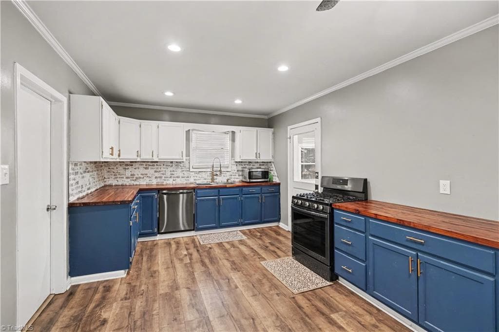 Stick/Site Built at 318 Greer Avenue, High Point NC 27260, High Point, photo 21 of 54