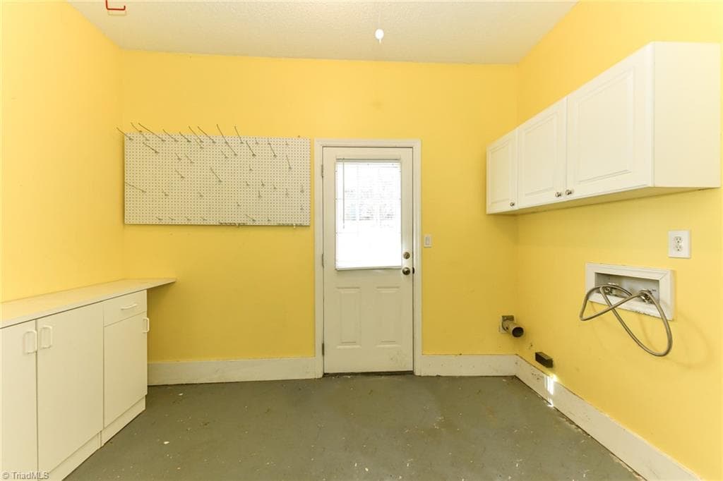 Stick/Site Built at 2019 Downing Street, Greensboro NC 27410, Greensboro, photo 22 of 48