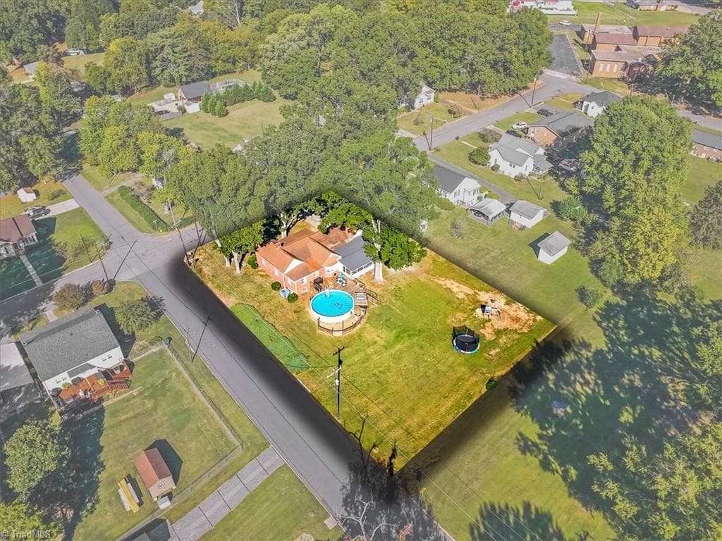 Stick/Site Built at 100 N Johnston Street, Eden NC 27288, Eden, photo 6 of 40
