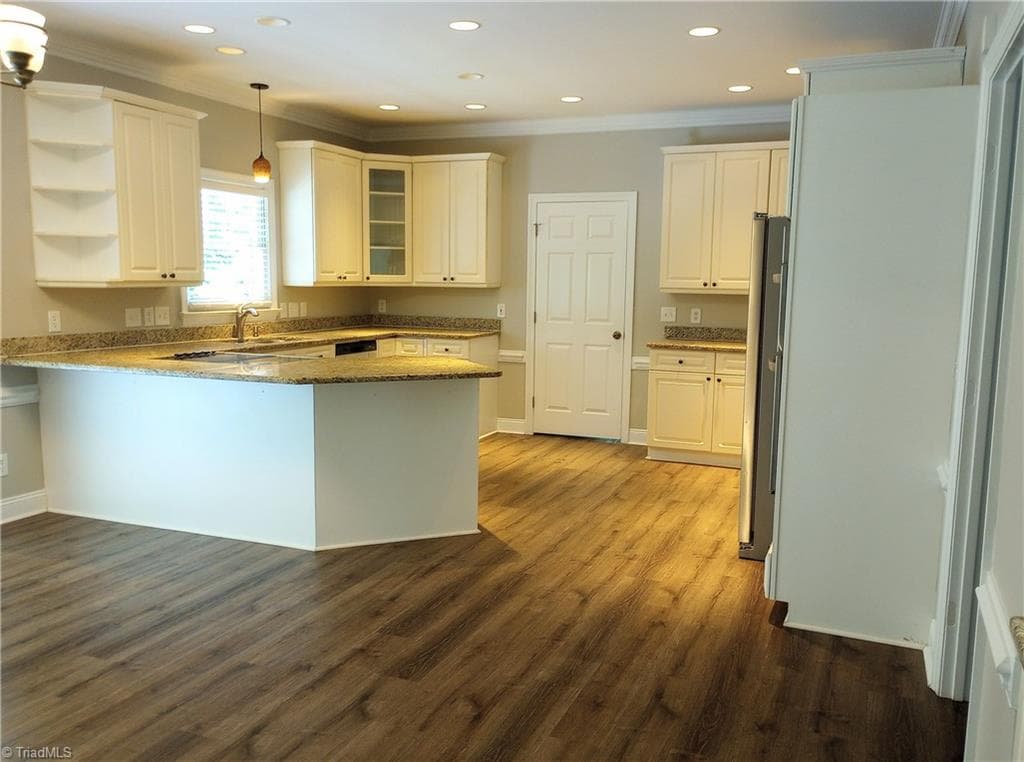Stick/Site Built at 8 Dunkirk Place, Greensboro NC 27410, Greensboro, photo 29 of 82