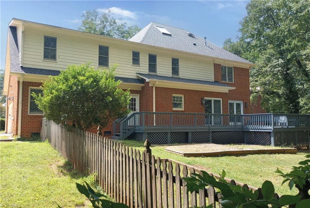 Stick/Site Built at 8 Dunkirk Place, Greensboro NC 27410, Greensboro, photo 79 of 82