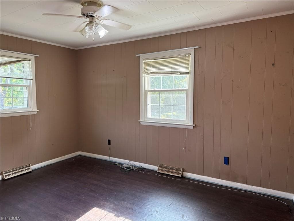 Stick/Site Built at 3700 Murchie Street, Greensboro NC 27405, photo 8 of 19