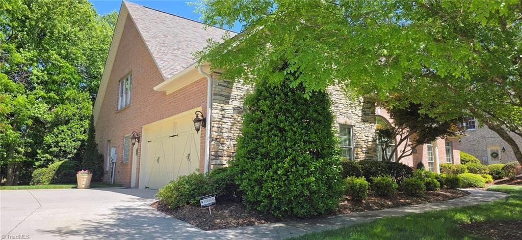 Stick/Site Built at 4106 Pennfield Way, High Point NC 27262, High Point, photo 13 of 90