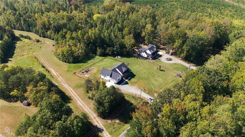 Stick/Site Built at 4845 N NC Highway 49, Burlington NC 27217, Burlington, photo 3 of 54