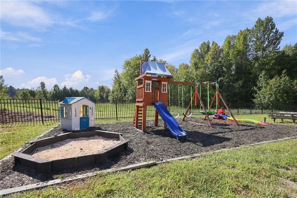 Stick/Site Built at 4845 N NC Highway 49, Burlington NC 27217, Burlington, photo 49 of 54