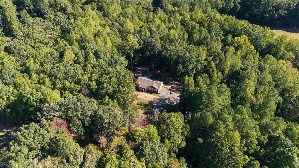 Modular at 5665 Baptist Assembly Road, Julian NC 27283, photo 42 of 45