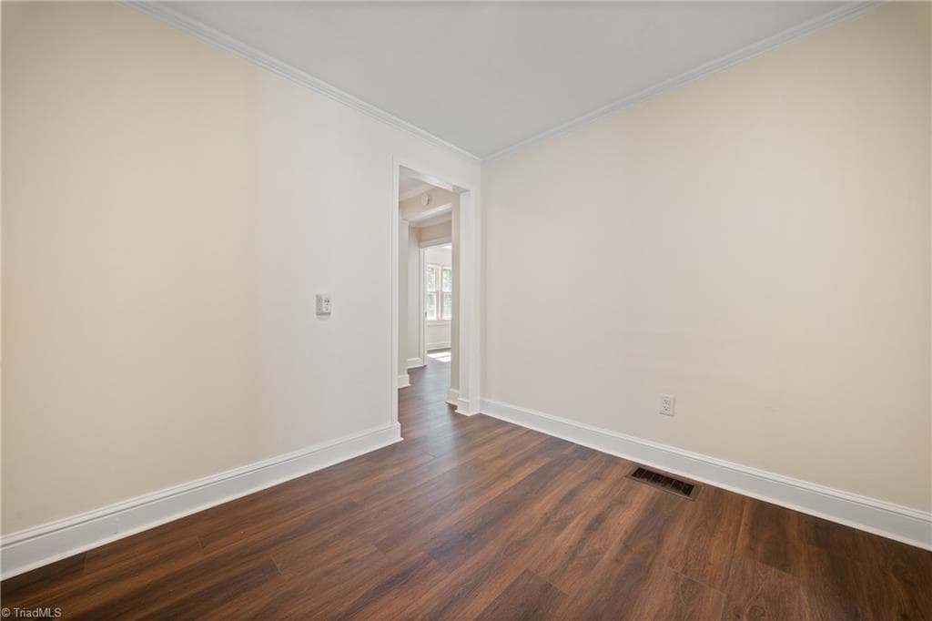 Stick/Site Built at 920 Bellview Street, Winston-Salem NC 27103, Winston-Salem, photo 12 of 32