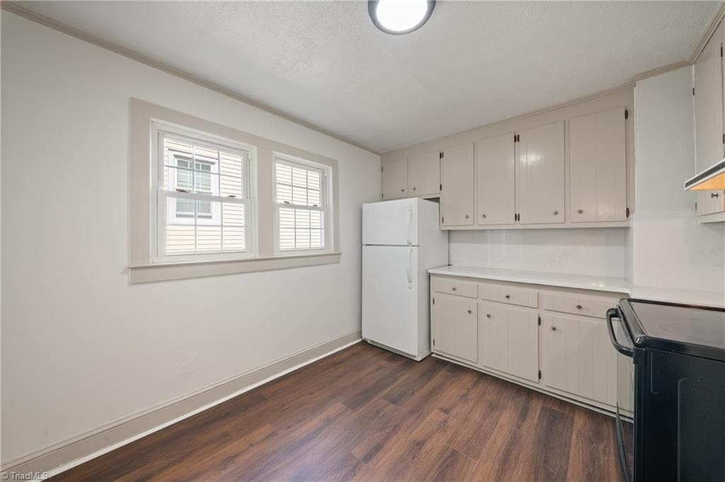 Stick/Site Built at 920 Bellview Street, Winston-Salem NC 27103, Winston-Salem, photo 14 of 32