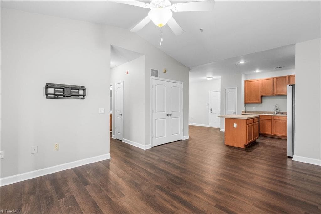 Stick/Site Built at 923 Windcastle Lane # 305, Winston-Salem NC 27105, Winston-Salem, photo 15 of 44