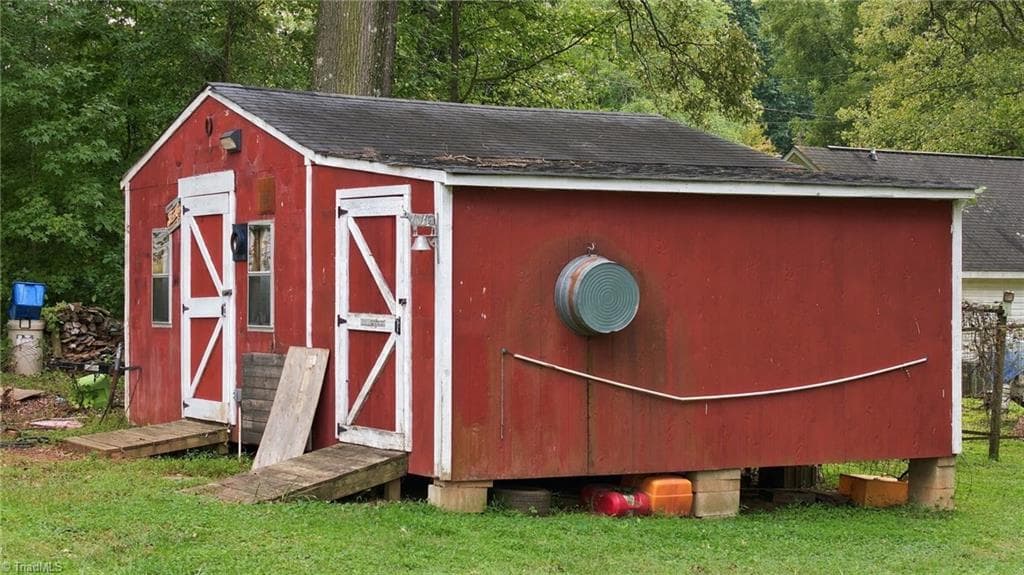 Stick/Site Built at 1415 Pointer Street, Roxboro NC 27573, photo 16 of 39