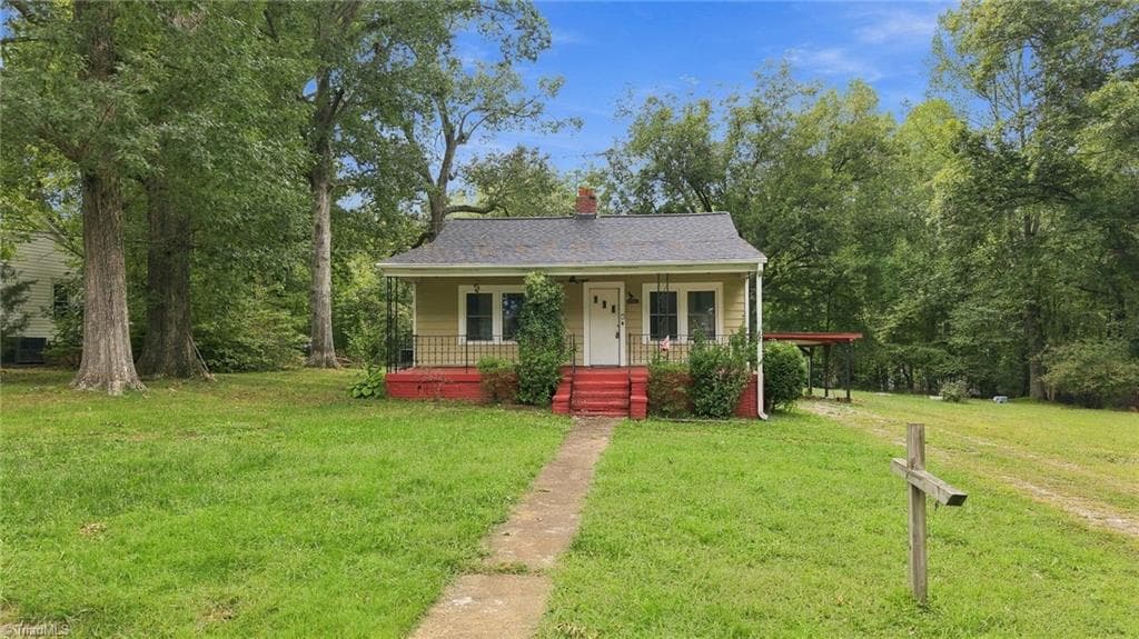 Stick/Site Built at 1415 Pointer Street, Roxboro NC 27573, photo 12 of 39