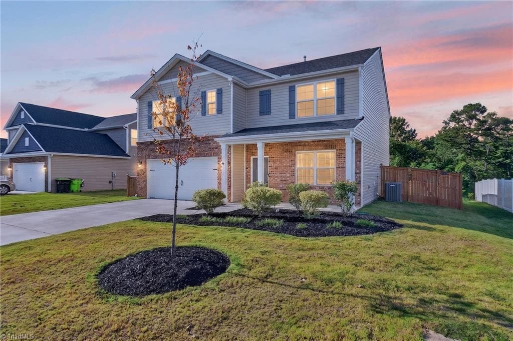 1033 Broadlands Way, Graham NC 27253