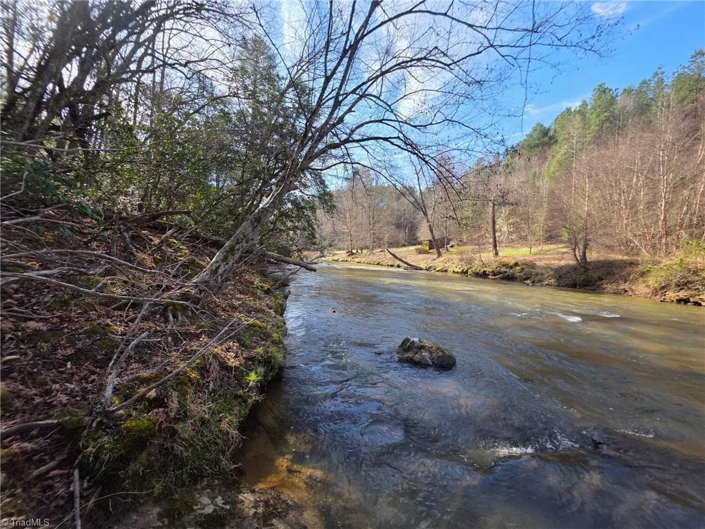Unimproved Land at TBD Beacon Lane, Mount Airy NC 27030, photo 4 of 20