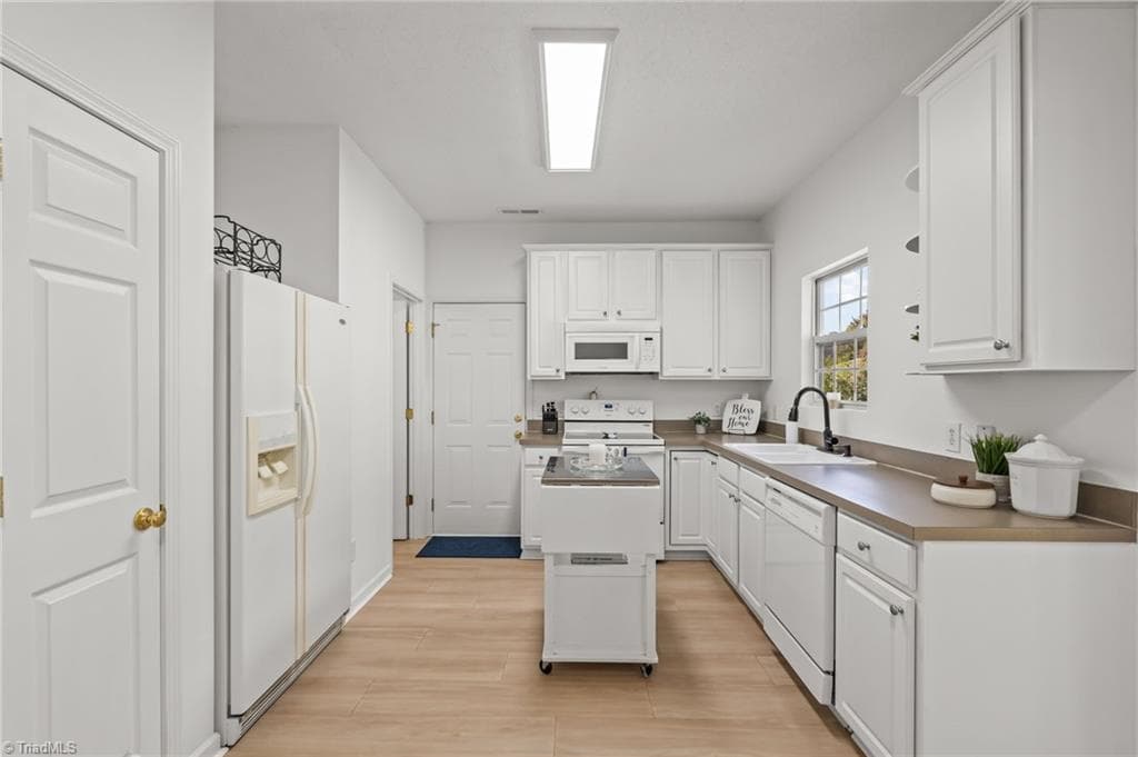 Stick/Site Built at 531 Osborne Road, Winston-Salem NC 27103, Winston-Salem, photo 10 of 44