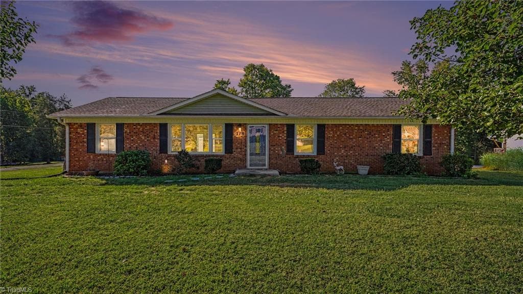 178 Fisher Street, Lexington NC 27292