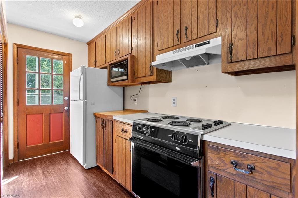 Stick/Site Built at 3680 Brower Meadow Road, Staley NC 27355, photo 14 of 47