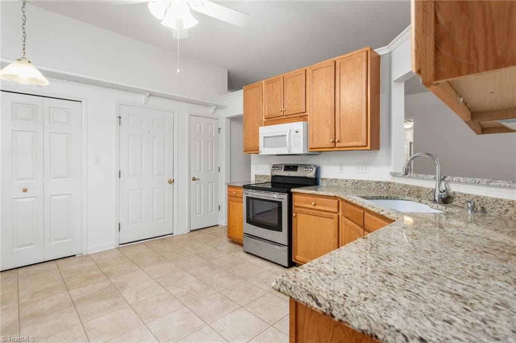 Stick/Site Built at 1204 Satinwood Drive, Greensboro NC 27410, photo 13 of 29