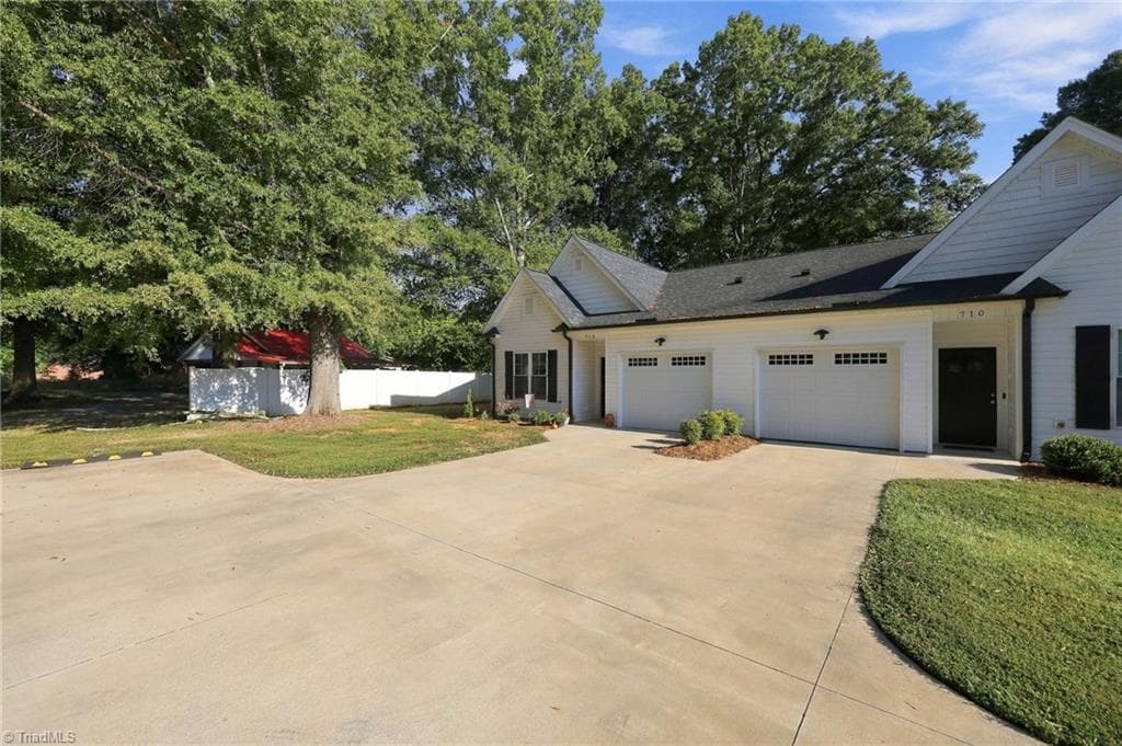 Stick/Site Built at 712 W Lee Avenue # 8, Yadkinville NC 27055, Yadkinville, photo 49 of 52