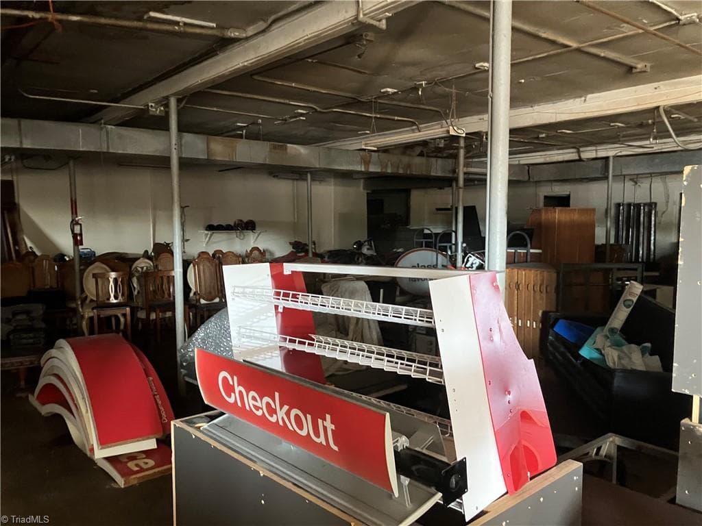 Industrial at 1111 Elon Place, High Point NC 27260, High Point, photo 13 of 16