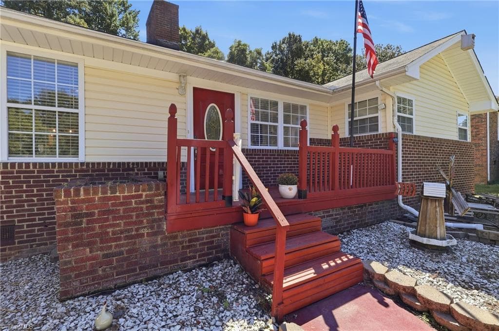 Stick/Site Built at 220 E Parkway Avenue, High Point NC 27262, High Point, photo 87 of 88