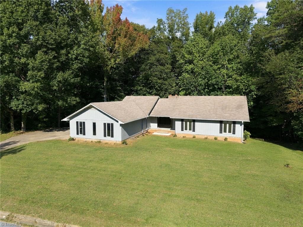 Stick/Site Built at 110 Sycamore Road, Salisbury NC 28147, Salisbury, photo 4 of 47