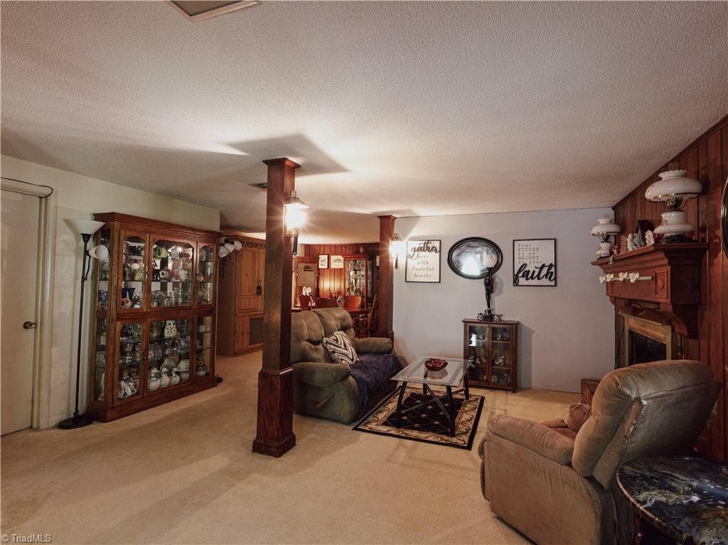 Stick/Site Built at 5620 Clinedale Court, Pfafftown NC 27040, Pfafftown, photo 32 of 46