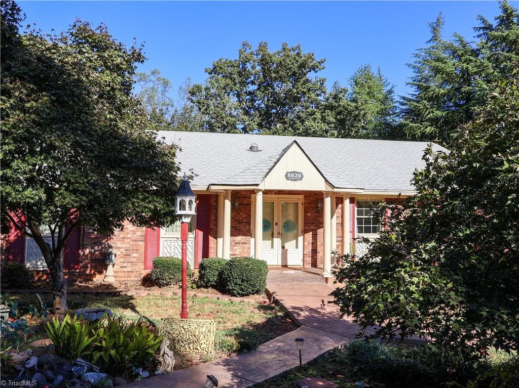 Stick/Site Built at 5620 Clinedale Court, Pfafftown NC 27040, Pfafftown, photo 35 of 46
