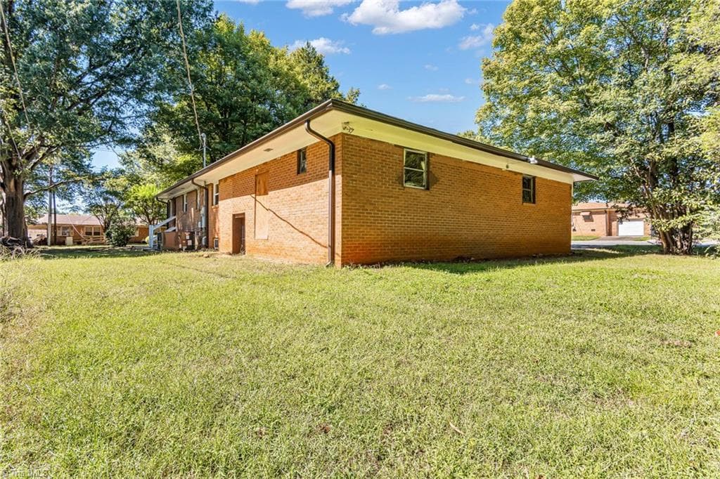 Stick/Site Built at 402 E Horah Street, Salisbury NC 28144, Salisbury, photo 39 of 43