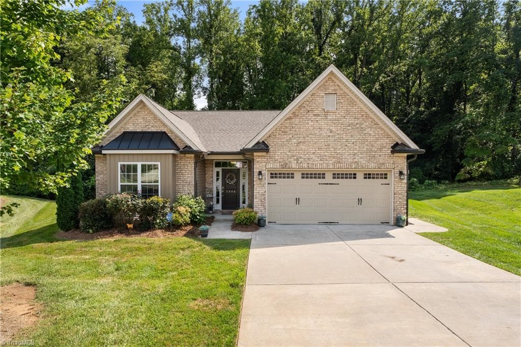 Stick/Site Built at 3806 Rutherford Court, Winston-Salem NC 27106, Winston-Salem, photo 5 of 58