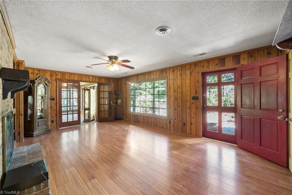 Stick/Site Built at 6700 Skylark Road, Pfafftown NC 27040, Pfafftown, photo 2 of 43