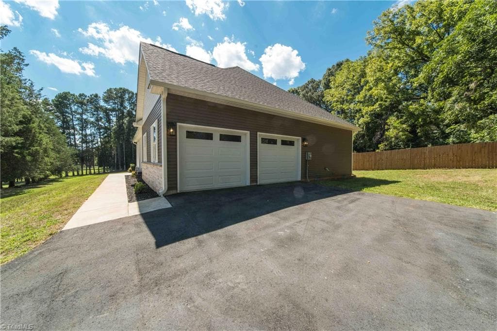 Stick/Site Built at 10265 NC Highway 150, Clemmons NC 27012, Clemmons, photo 21 of 28