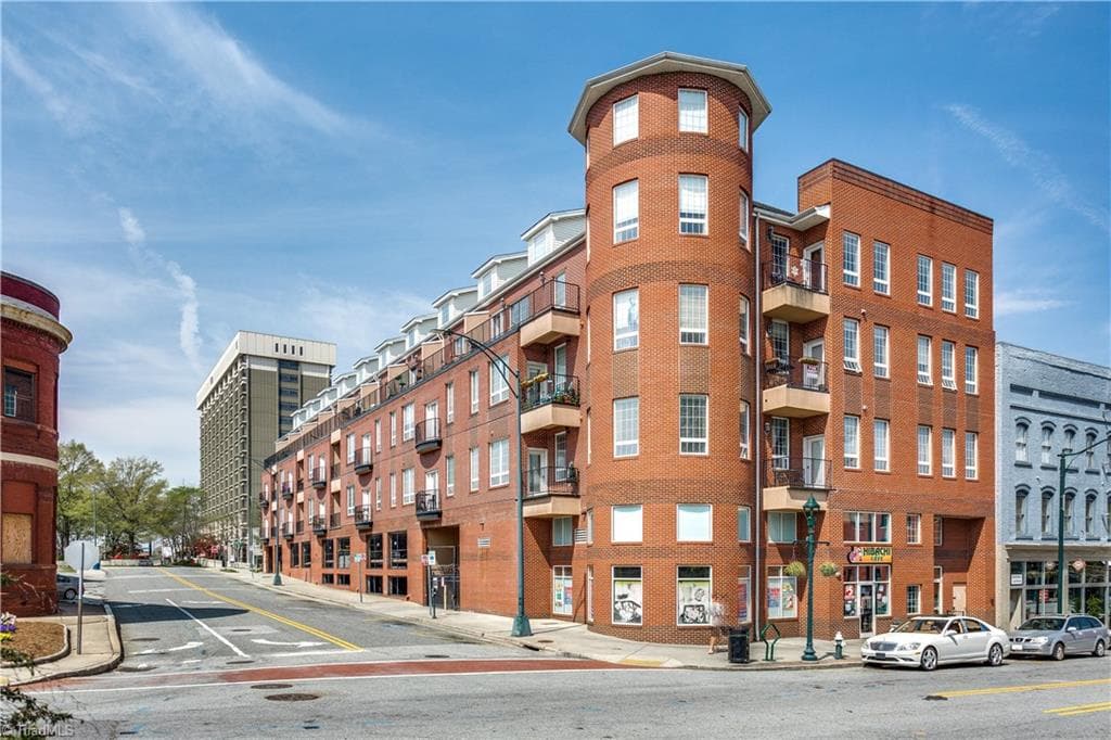 360 S Elm Street # 106, Greensboro NC 27401