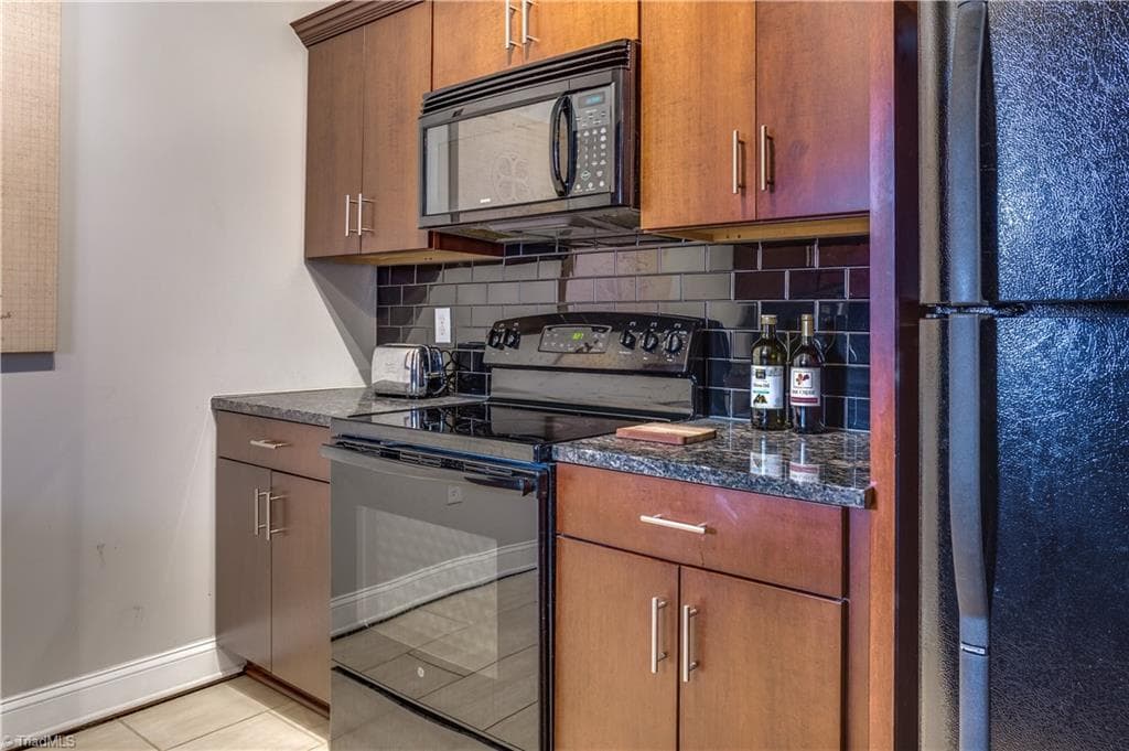 Kitchen - 360 S Elm Street # 106, Greensboro NC 27401, Greensboro