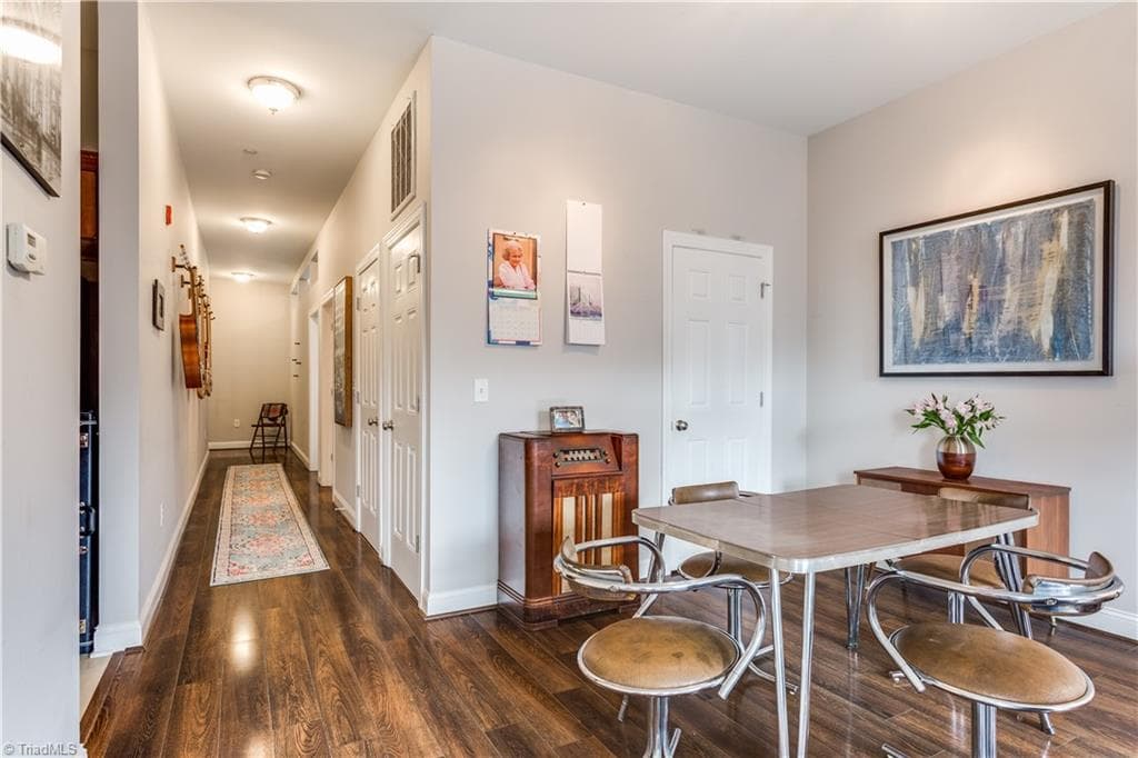 Entry/Living - 360 S Elm Street # 106, Greensboro NC 27401, Greensboro
