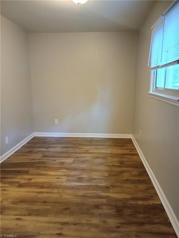 Stick/Site Built at 1 Pyracantha Court, Greensboro NC 27405, photo 8 of 17